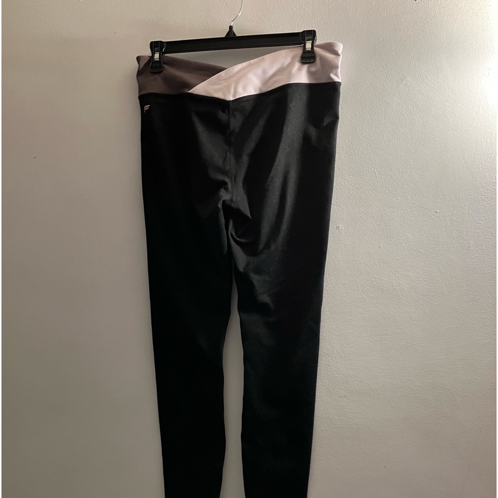 M | Winn Legging View 3